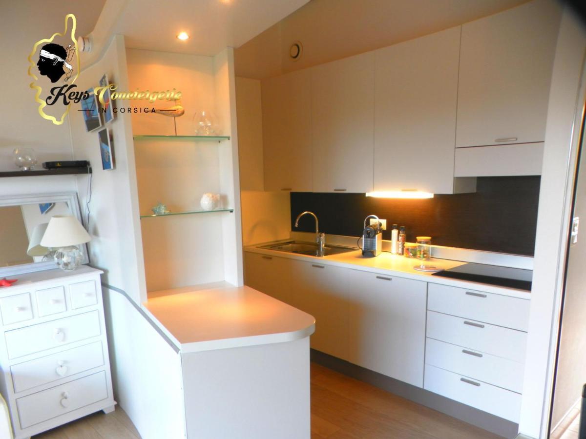Residence Cala Sultana N62 - 4 Pers Avec Piscine Chauffee- Acces Prive A La Plage De Santa Giulia Порто-Веккіо Екстер'єр фото